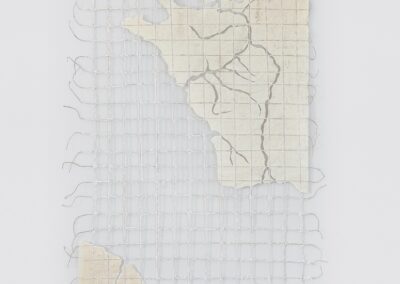 48º.51’ 24’’N 2º.21’ 03’’L – Os rios que me trouxeram até aqui Series